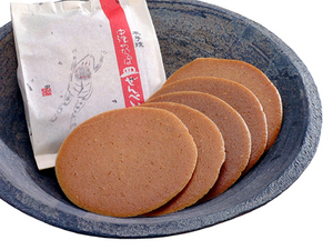 かっぱ皿せんべい